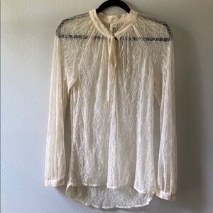 BELLATRIX |‎ sheer ivory lace top